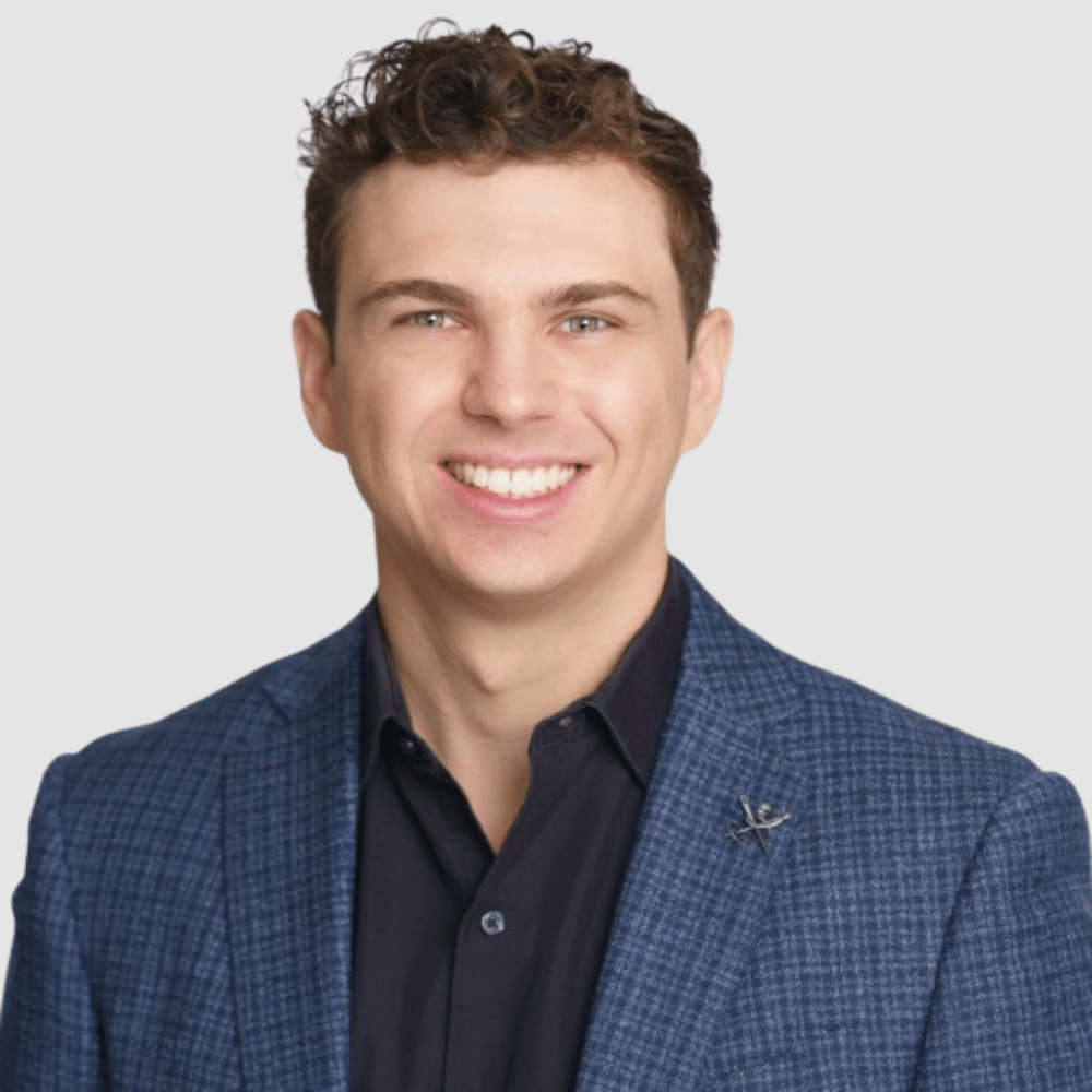 Tanner Beyer Los Angeles, CA  Real Estate Agent Headshot