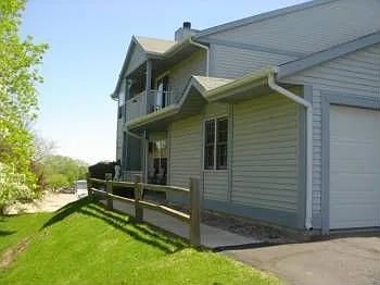 600 Barrington Ct Apt C