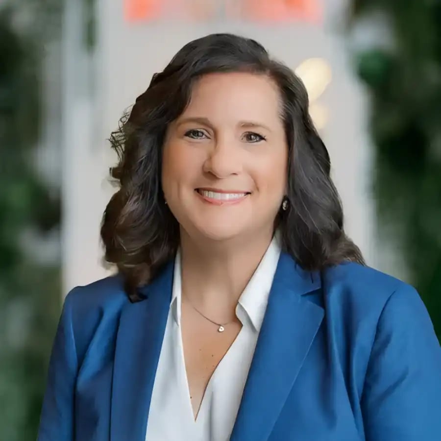 Elaine Fischer photo
