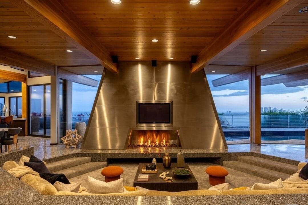 Orion Crest, Devlin Dr, 90069