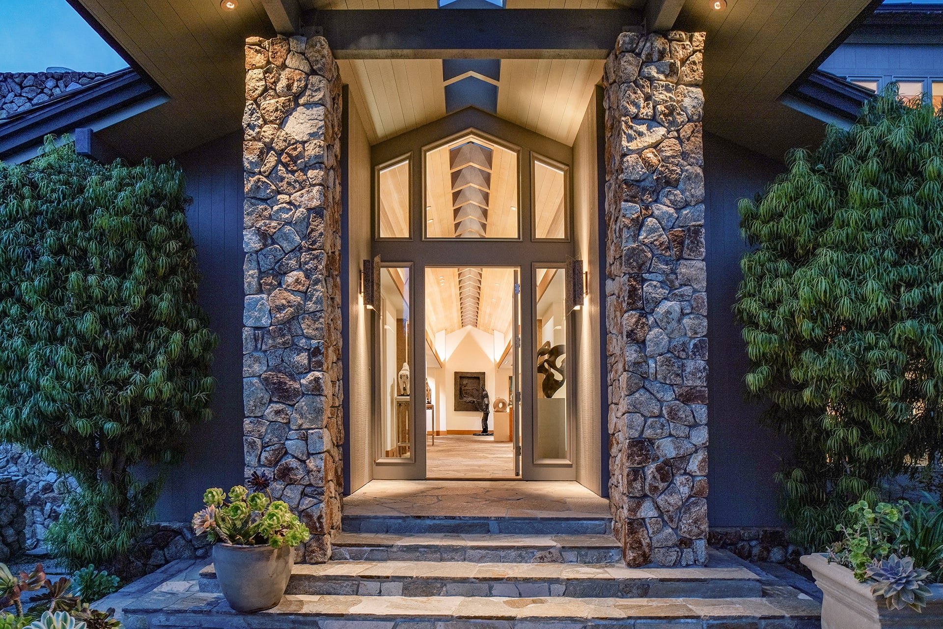 Pebble Beach Paradise - 3230 Macomber Drive