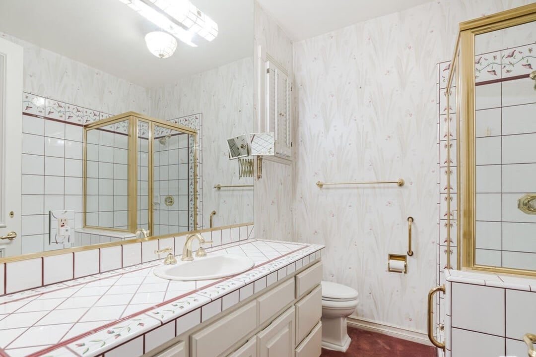 Golden Lodge