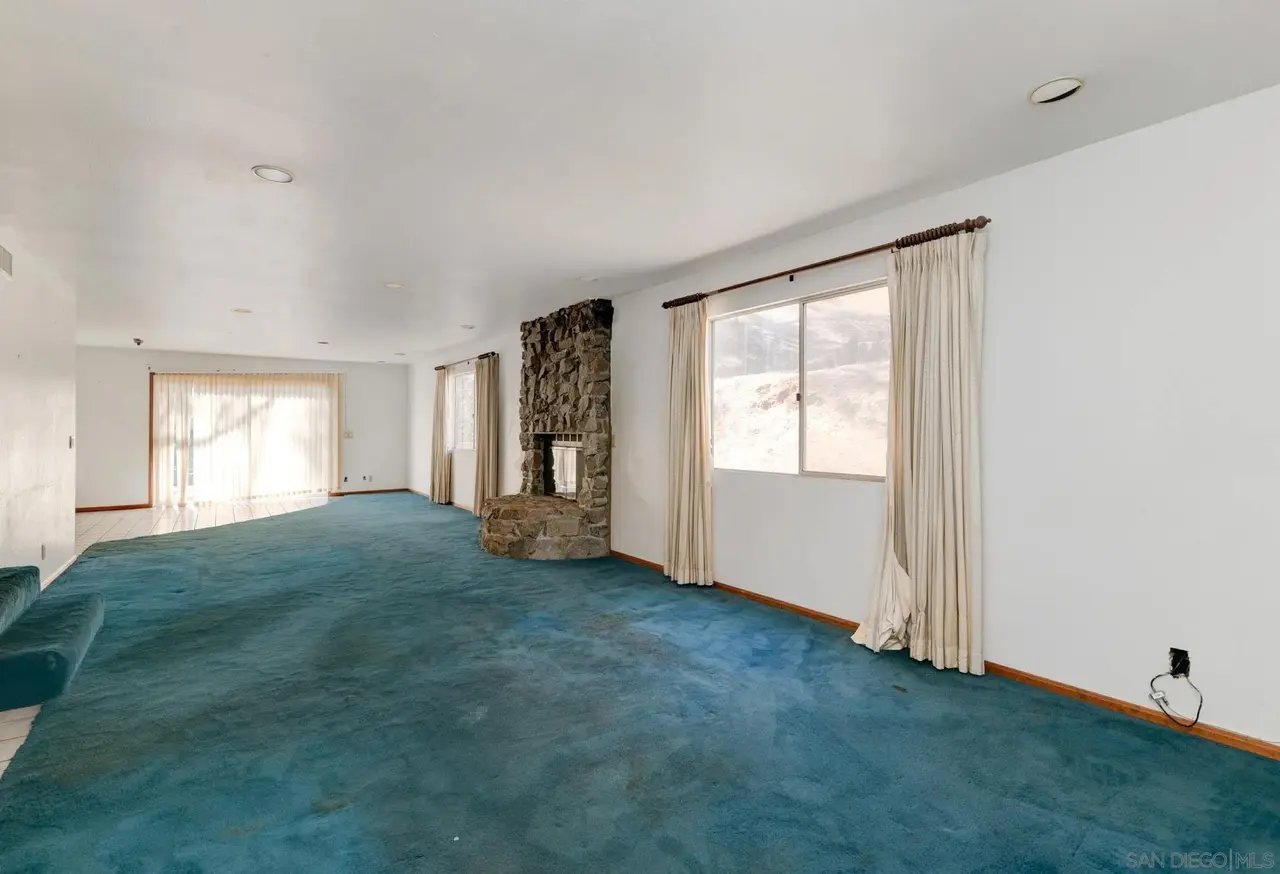11618 Johnson Lake Rd