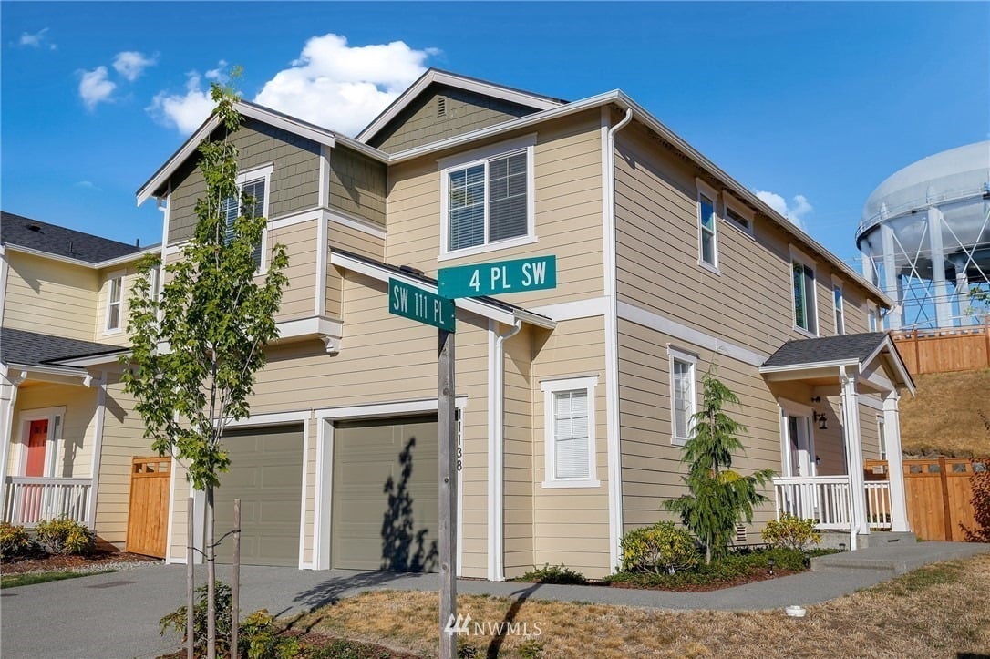 11138 4th Pl SW