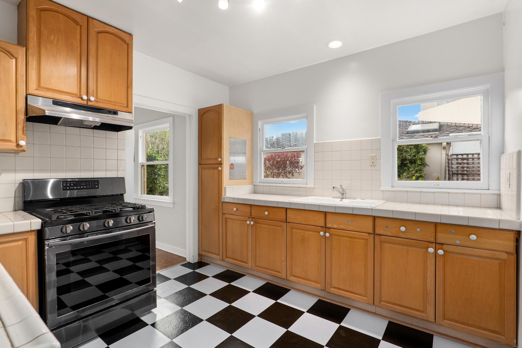 2805 11th St, Sunset Park