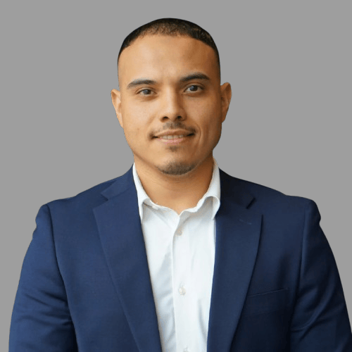 Isaias Mercado Dallas, TX Real Estate Agent Headshot