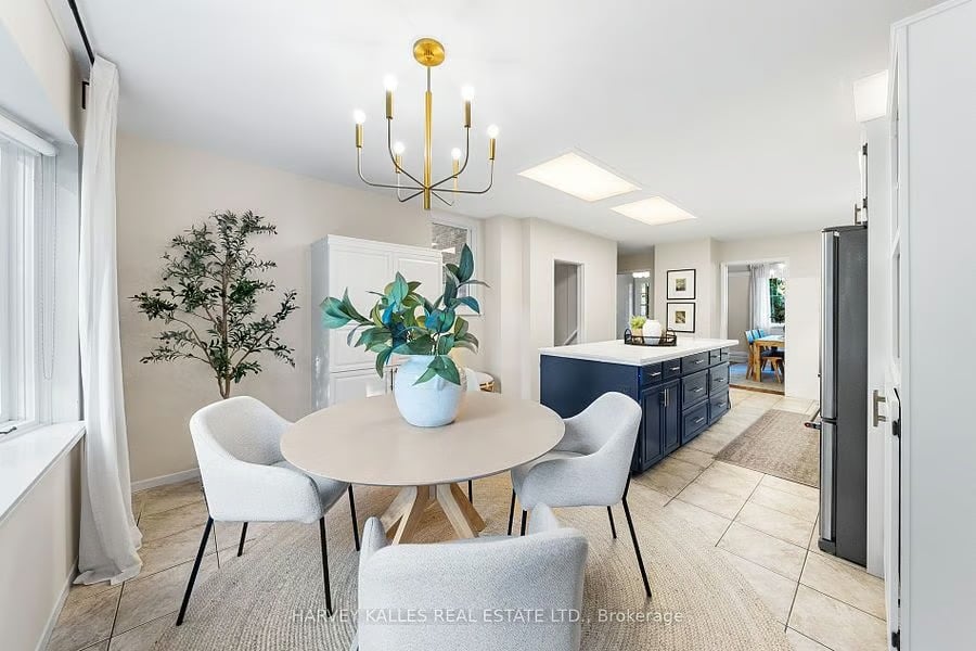 213 St Leonards Ave