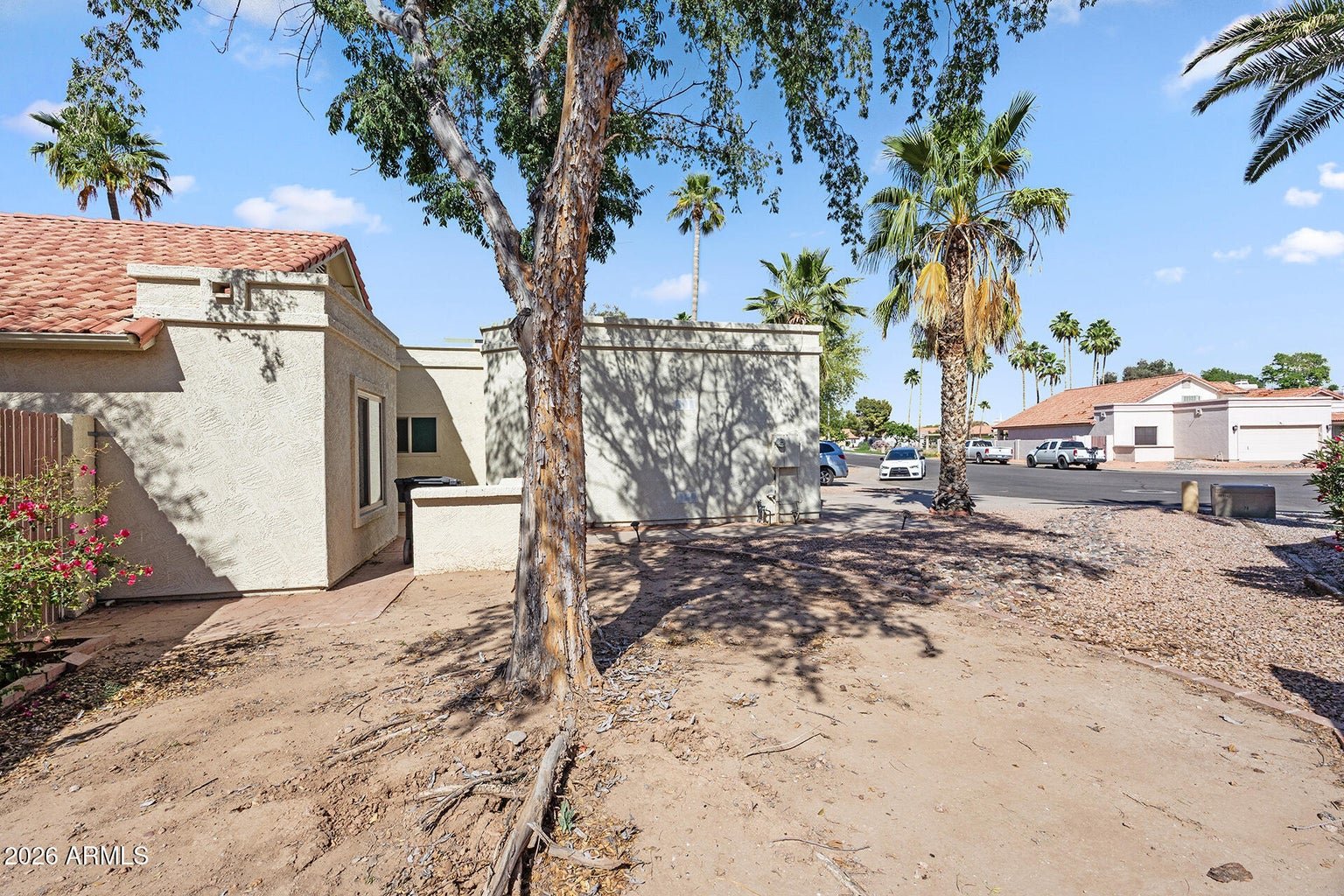 614 S RIO Dr