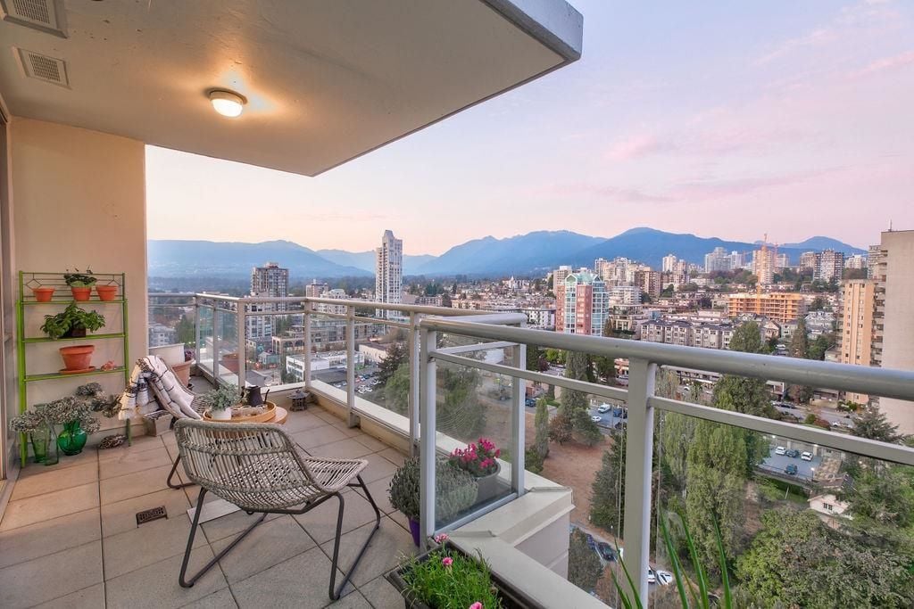 188 E Esplanade, #2205