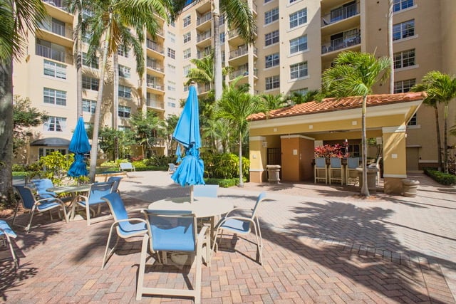 Flagler Pointe Downtown WPB Condos