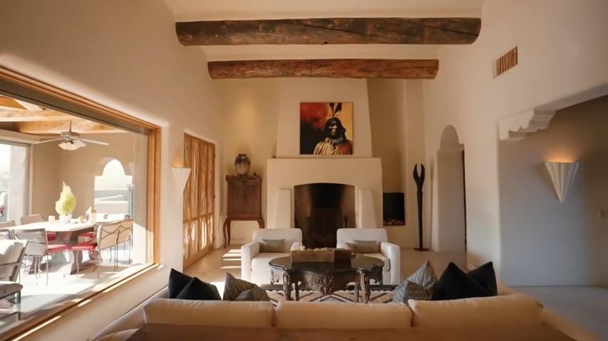 One of Arizona’s Most Unique Homes... Built by Hand
