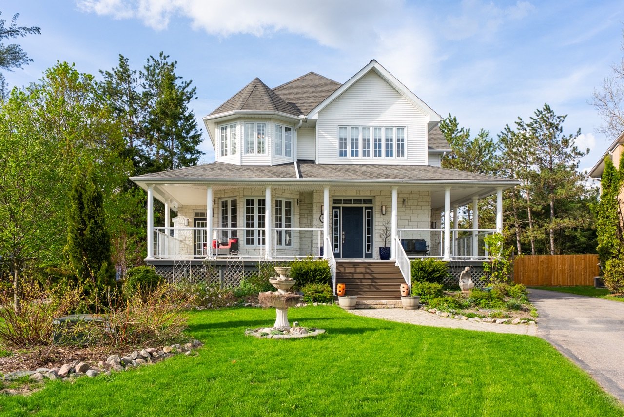 BRACEBRIDGE - 9 MELANE COURT