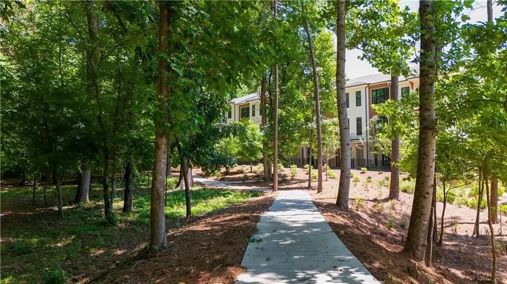 352 Olmstead Way, #28