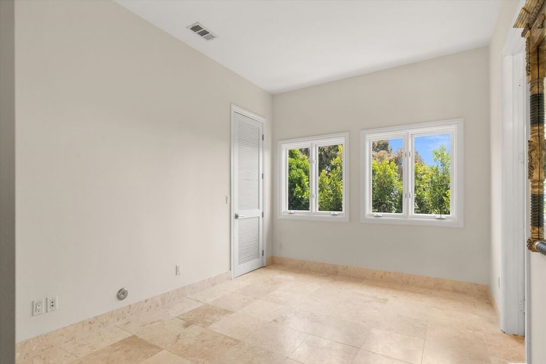 Puesta Del Sol St, 90265