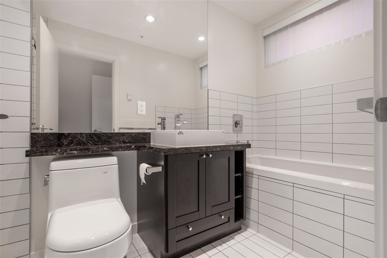4898 Eldorado Mews