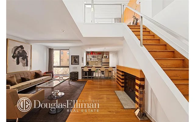 357 West 29th Street Unit: PH