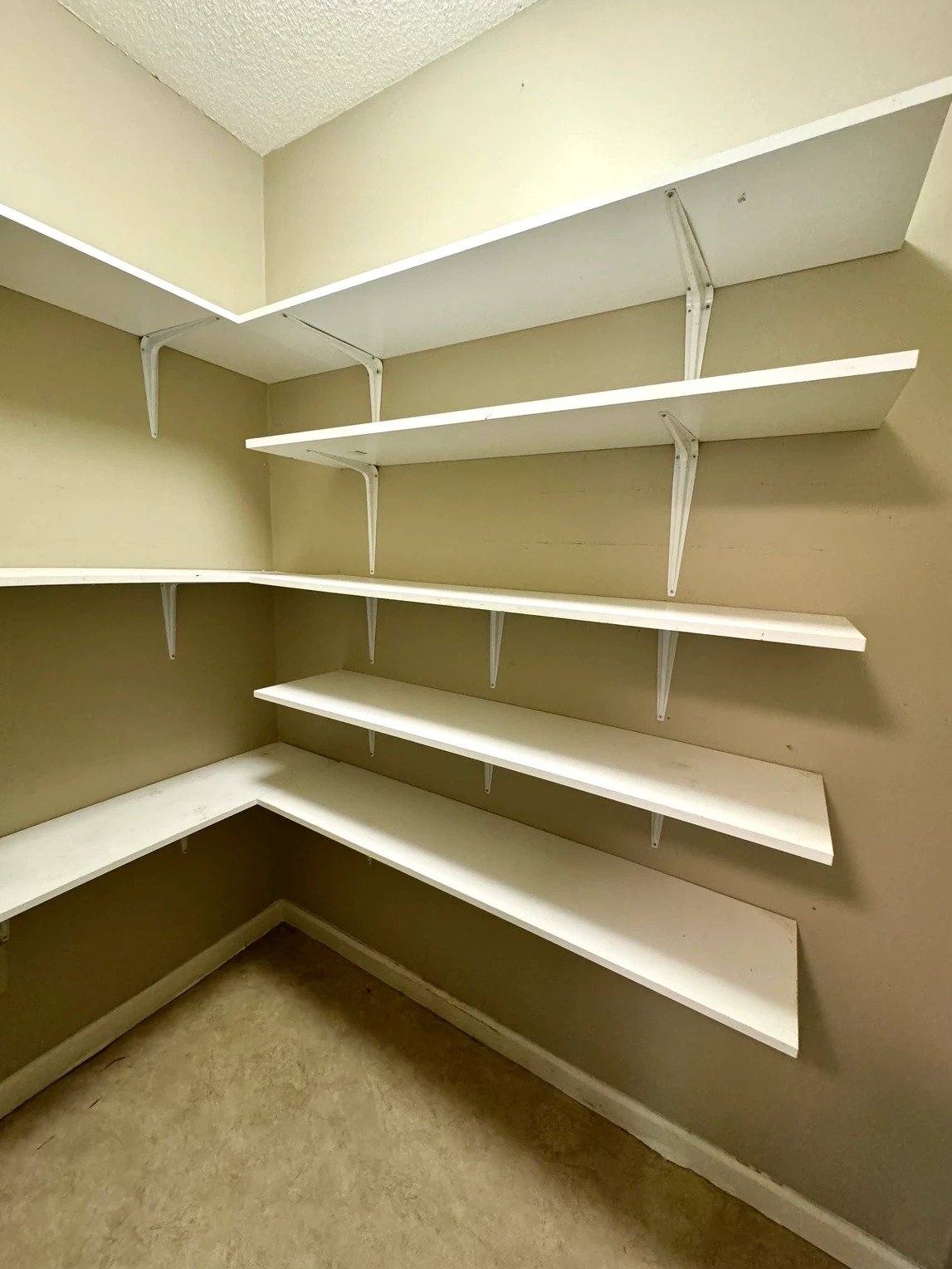 SOLD- A Charming Home at 300 Tanner Road, Taylors, SC