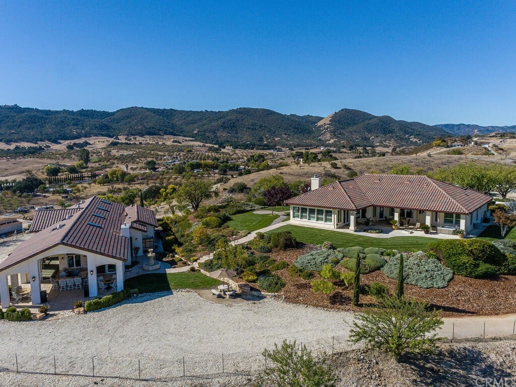 5495 Vista Serrano
