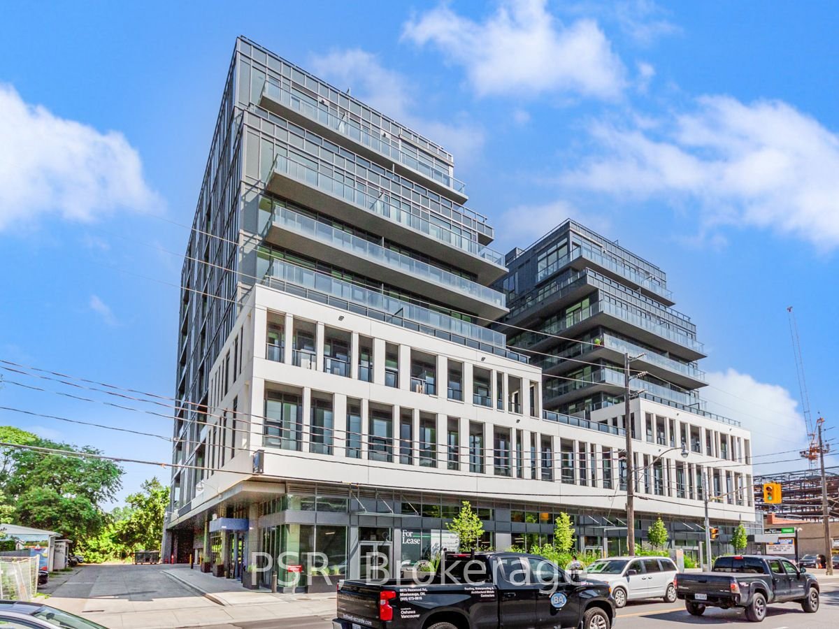500 Dupont St 716