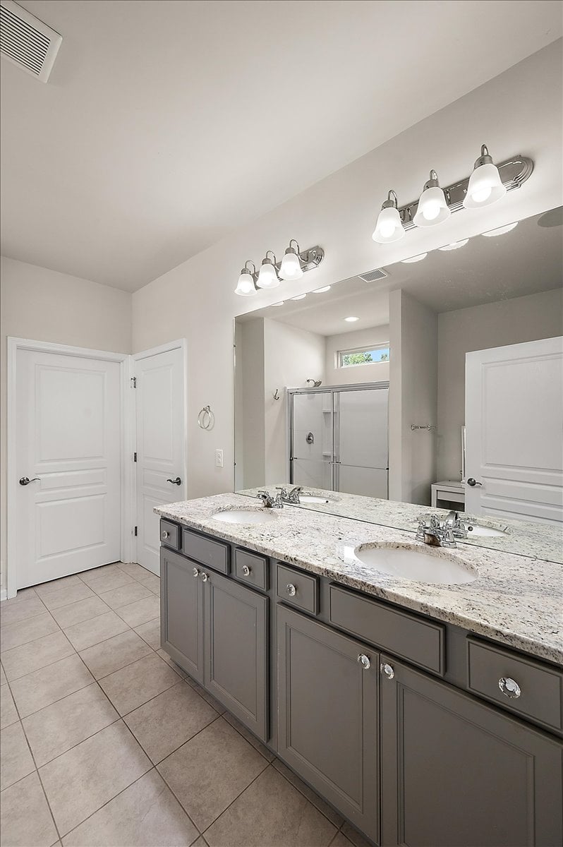 50026 Alden, Canton Township