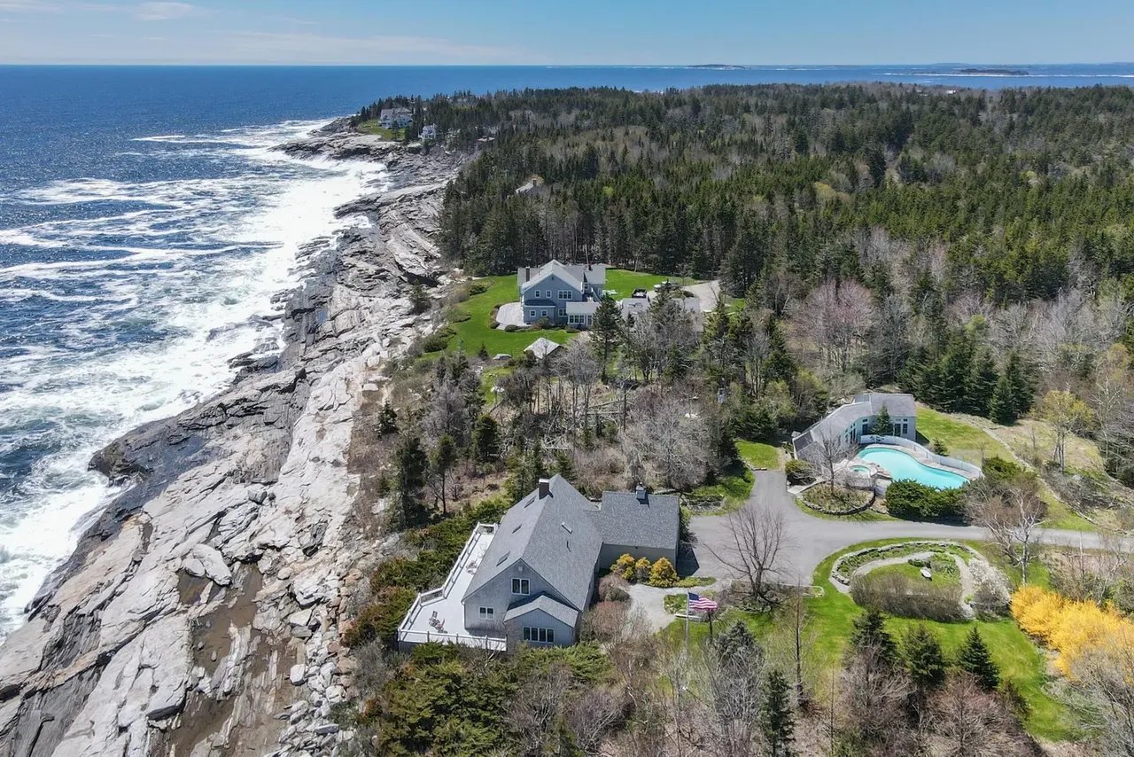 New Listing! 95 Pumpkin Cove Road, Bristol, ME 04554 – $2,500,000
