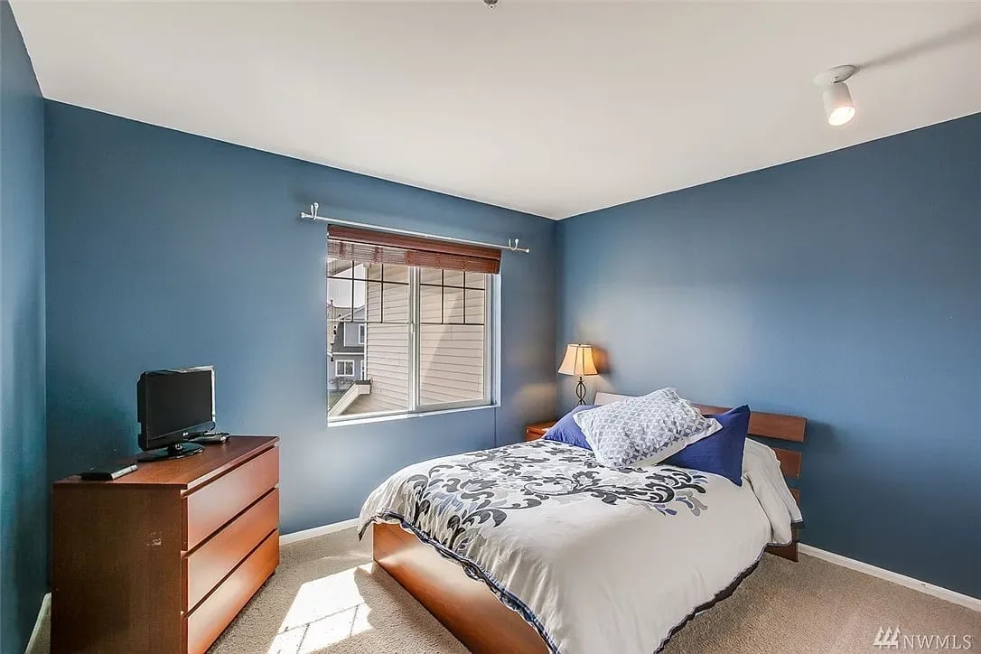 5909 Panorama Dr SE #18-102