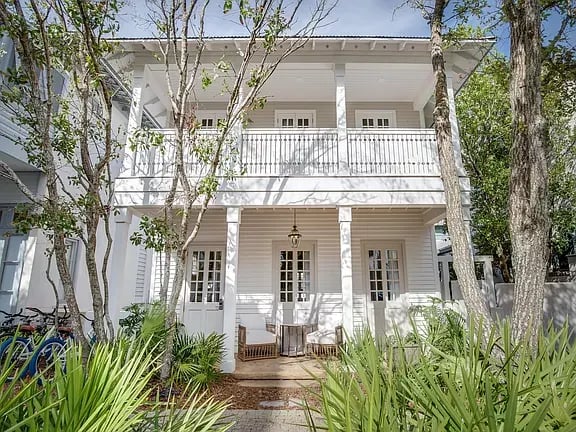 33 Atticus Rd