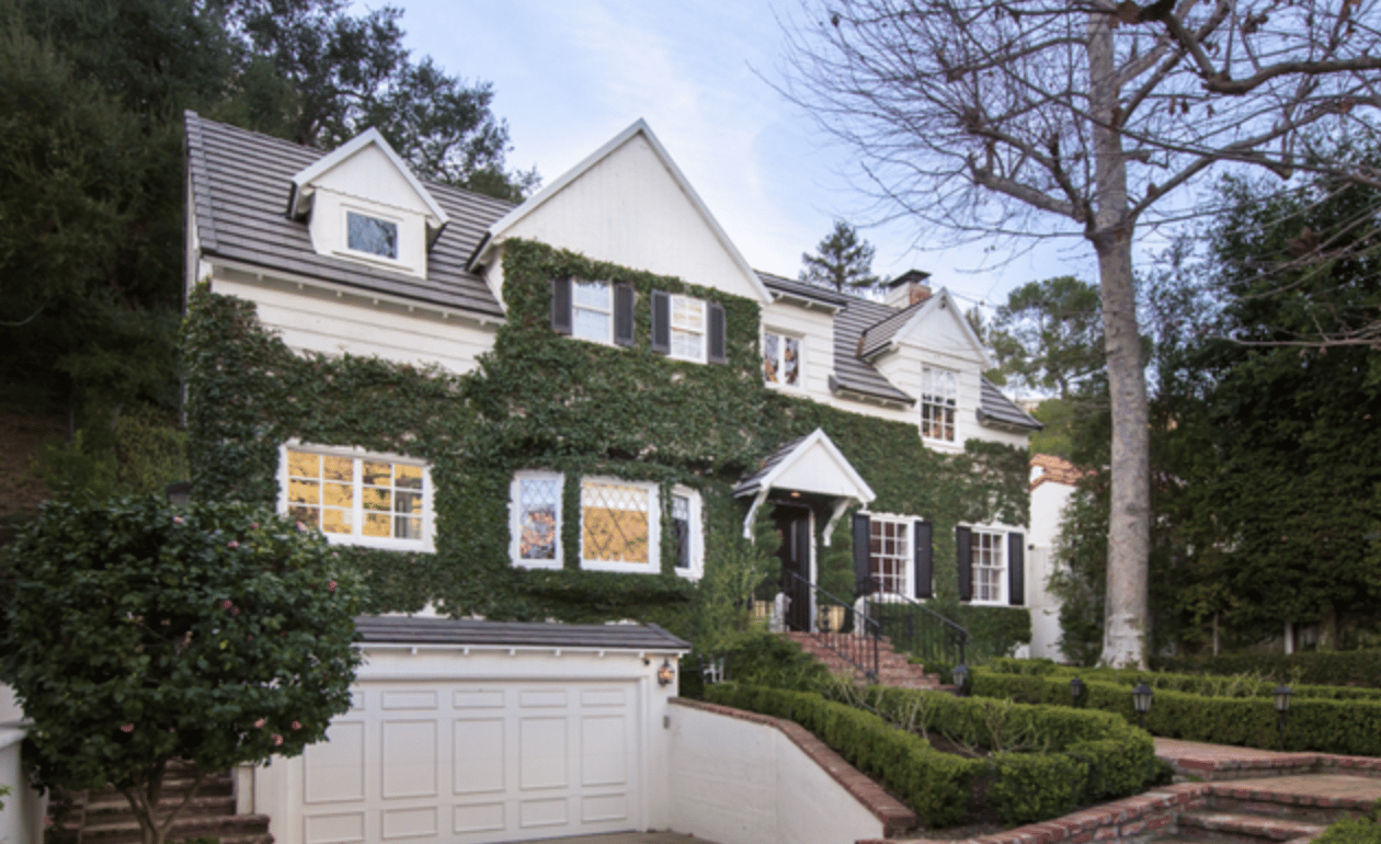 beautifully renovated to perfection