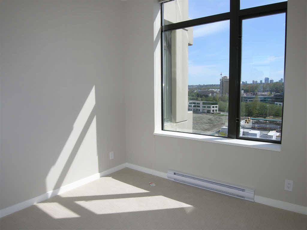 903-2355 Madison Ave