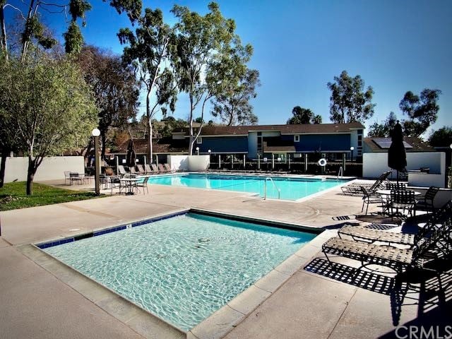 29441 Avocado Ln