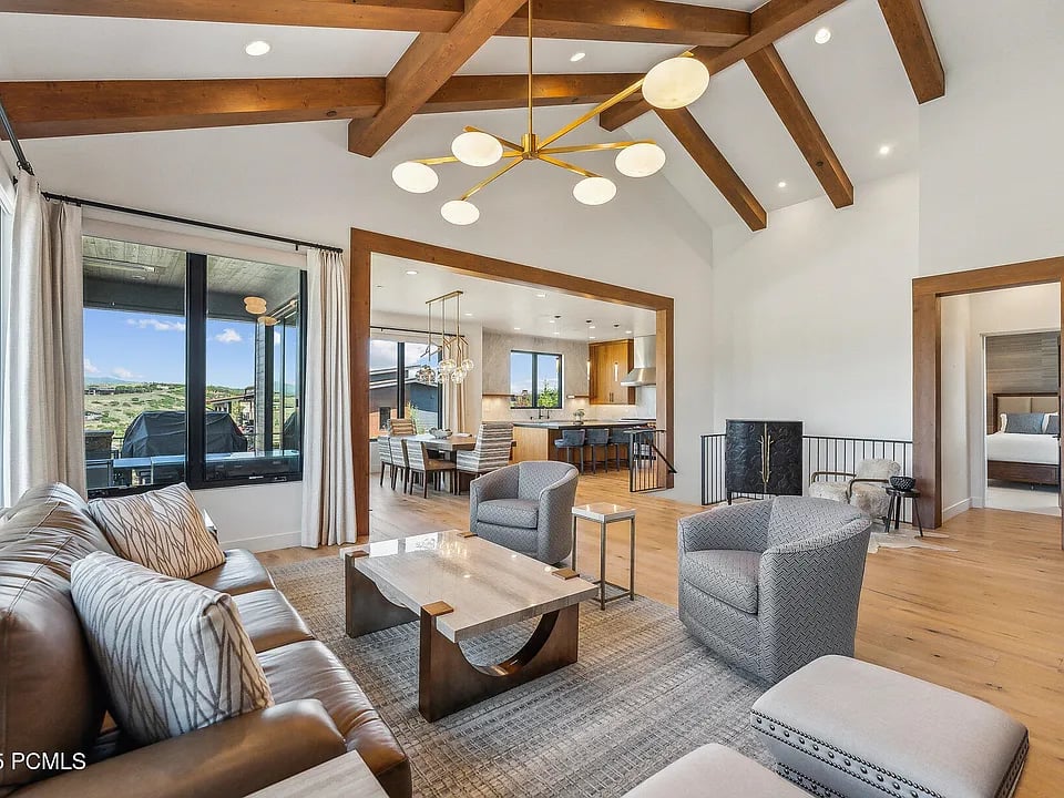 6731 Golden Bear Loop W