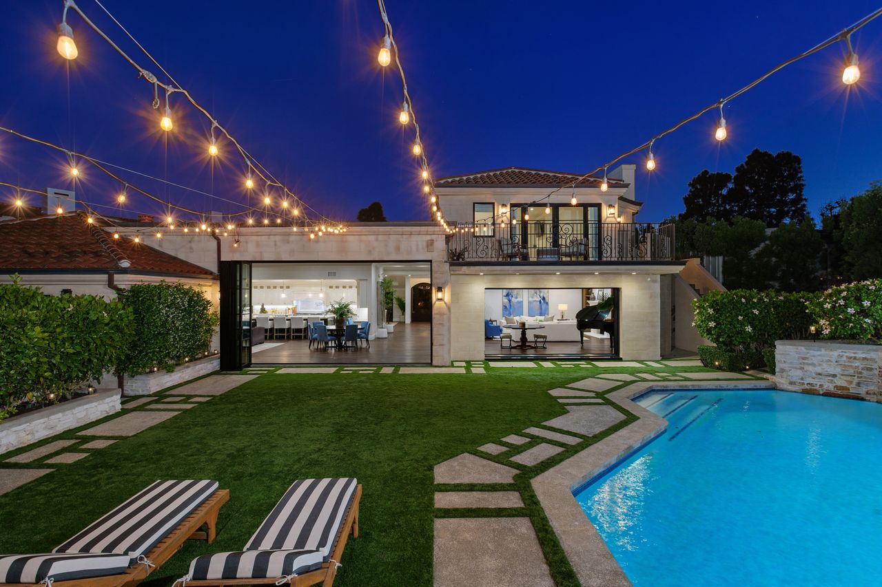 Luxury Estate in Big Canyon