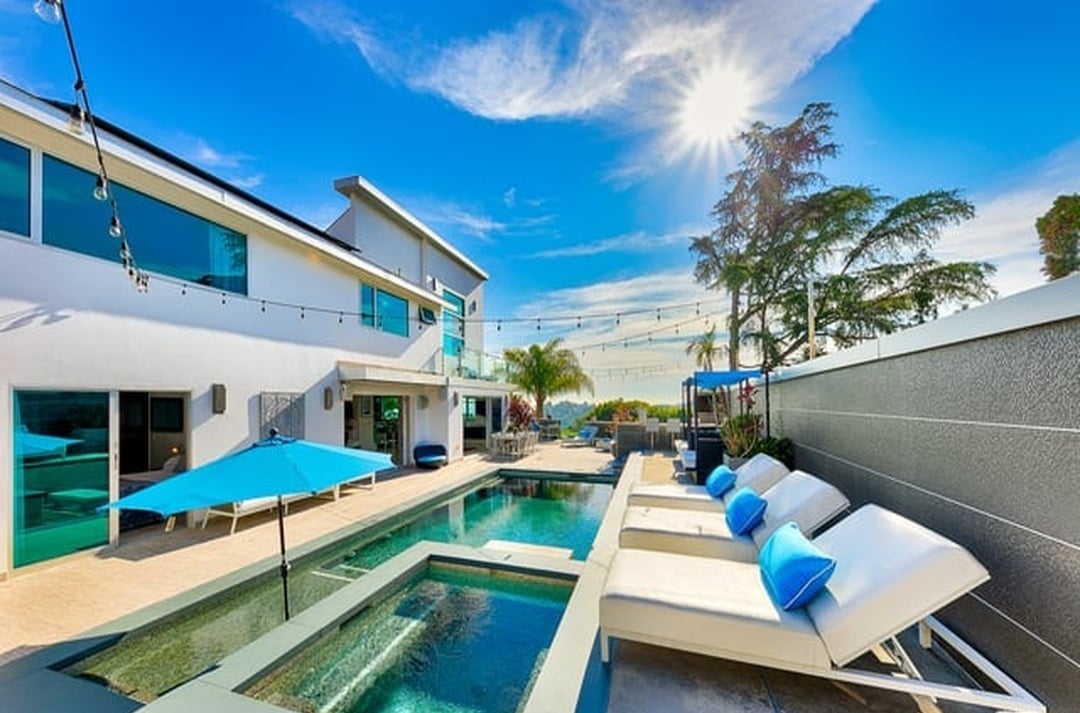 Grove Oasis