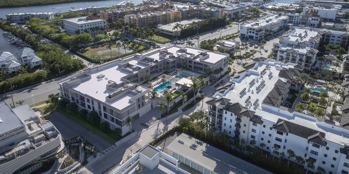 Encore Naples Square