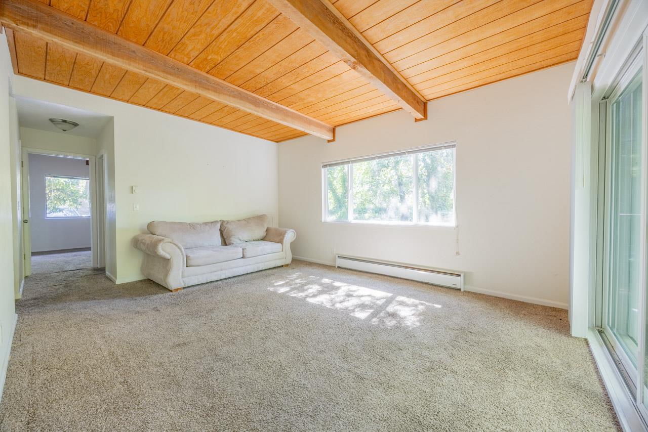 84 Madrone Ave #20