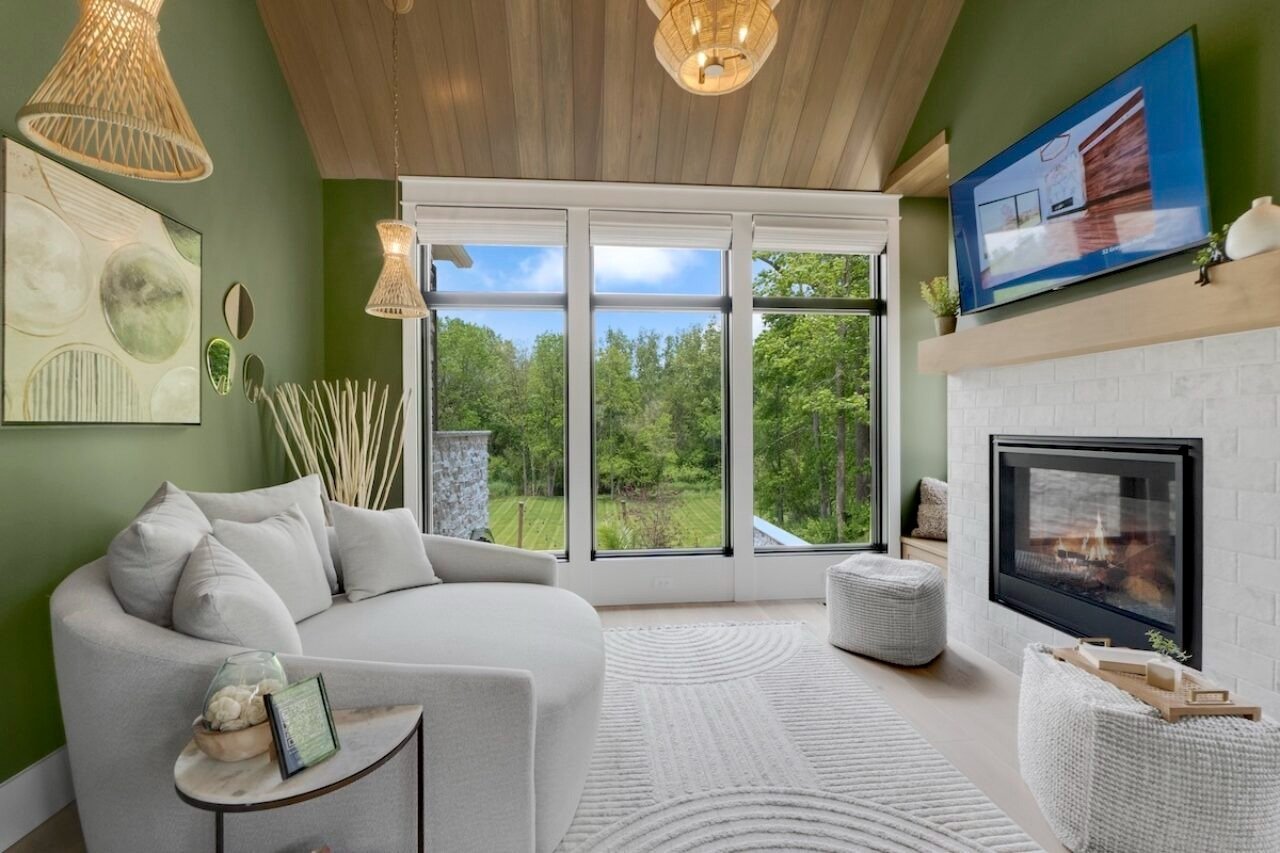 The Monaco at 569 Outline Trail