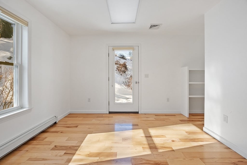 780 Main St