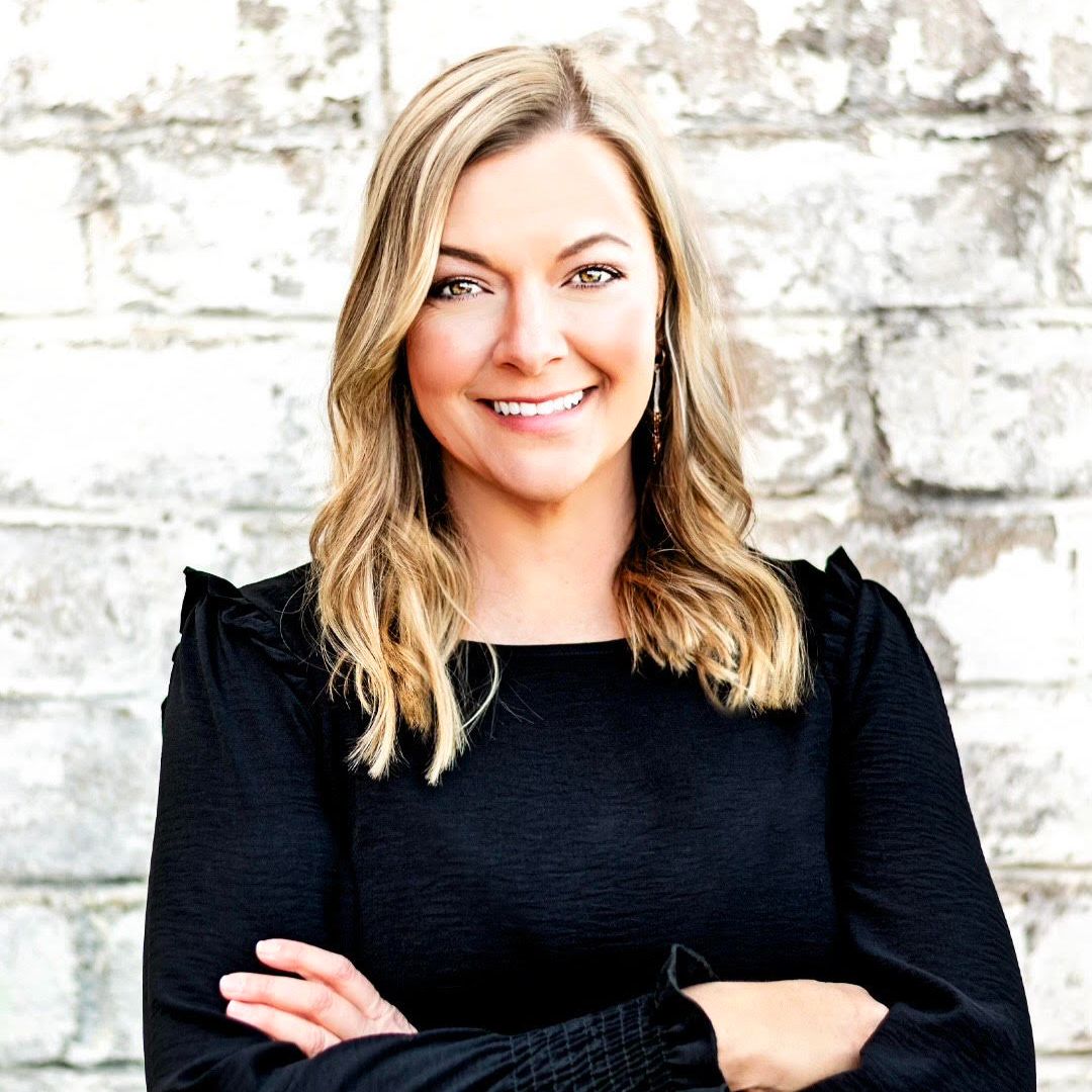 Crystal Beaty	Stephenville, TX Real Estate Agent Headshot