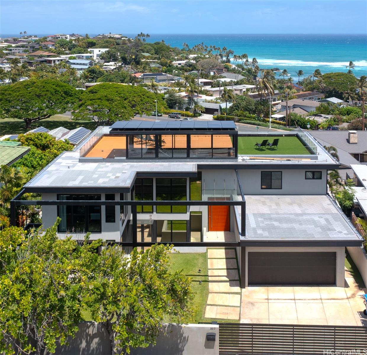 Wallace 3849 Poka St, Honolulu, HI 96816