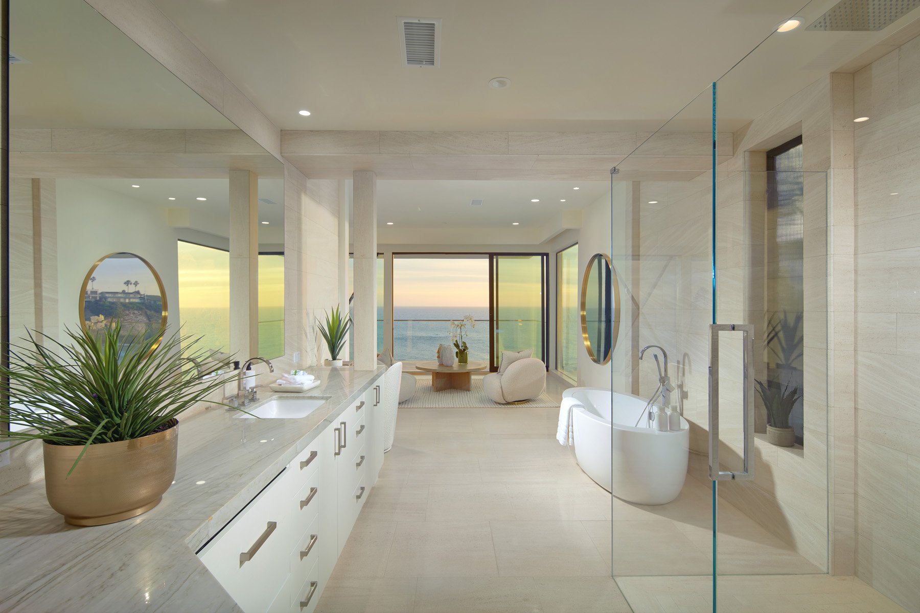 33 Bay Drive