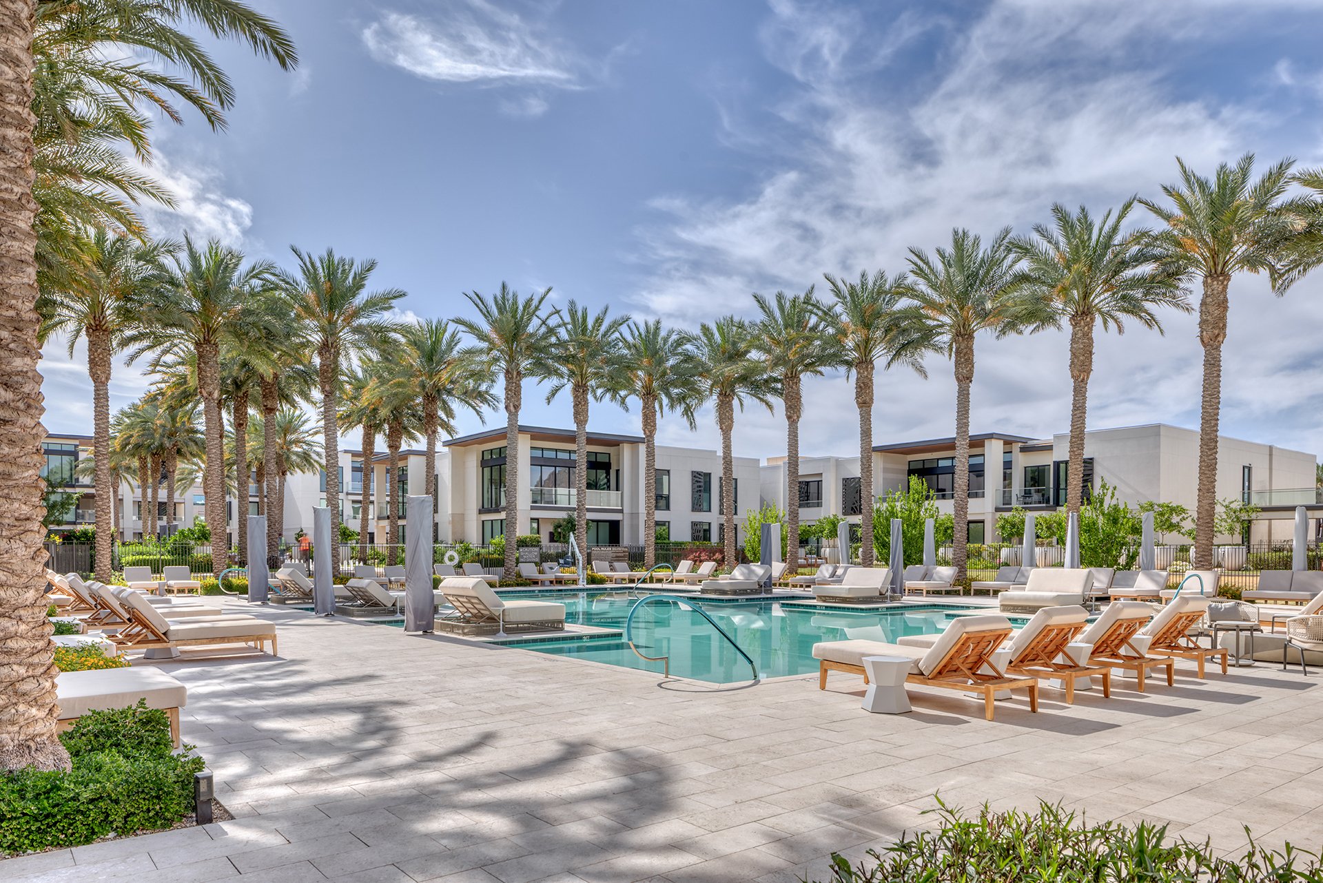 6587 N PALMERAIE Boulevard, 3006