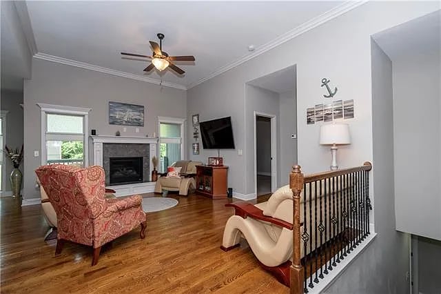 1209 Regency Dr