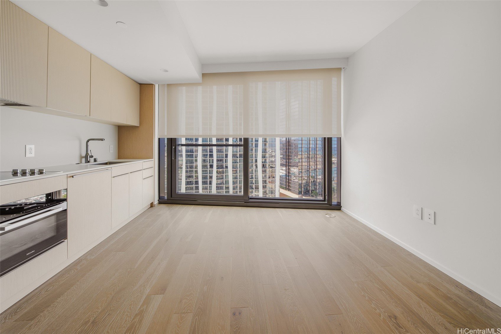 333 Ward Avenue #1908