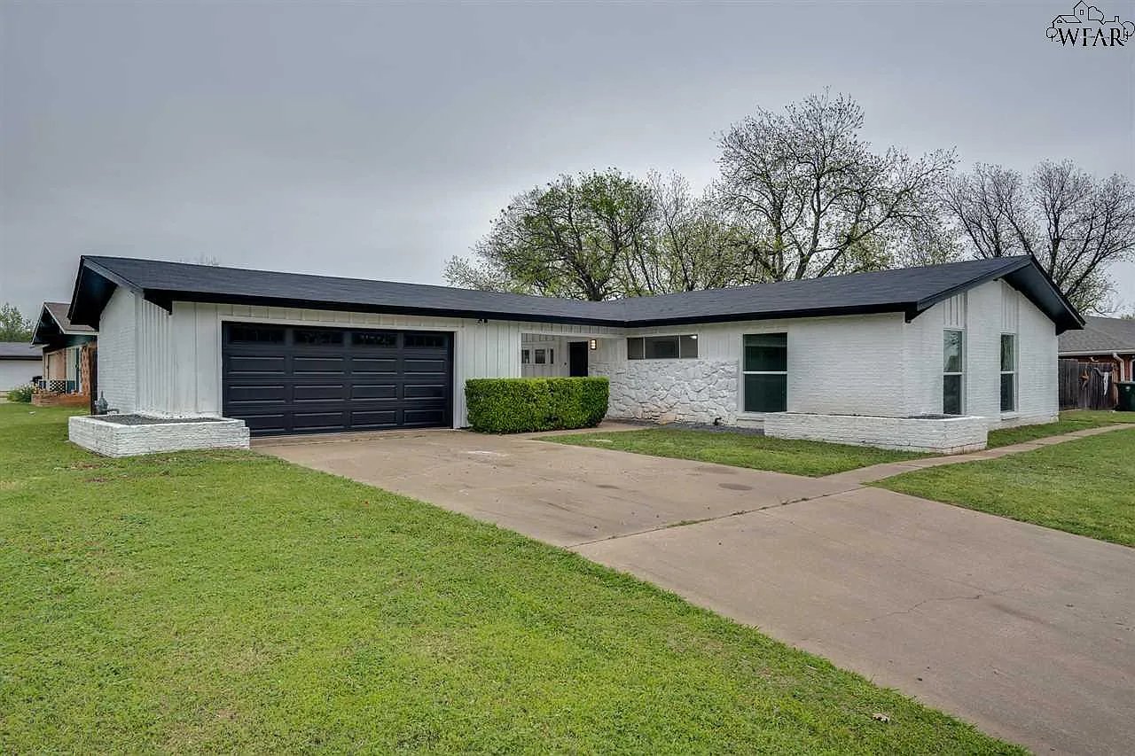 2605 Ruskin Rd