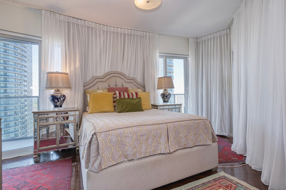 60 Absolute Avenue 1507