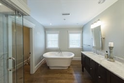 17 King Philip Rd.
