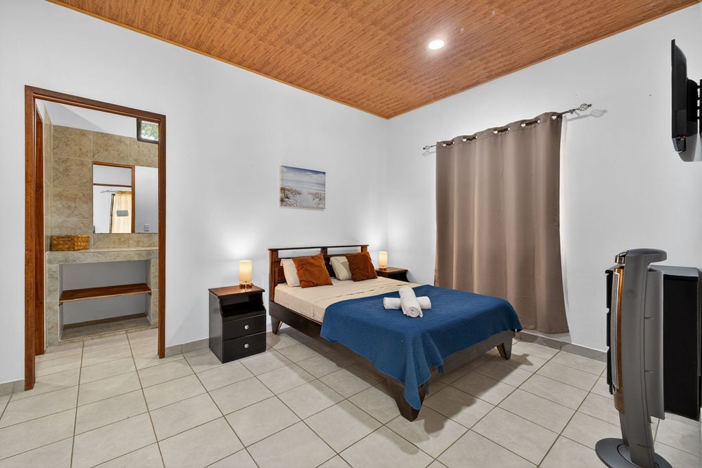 Villa Los Monos | High-Income 9-Unit Rental Property Near Playa Grande