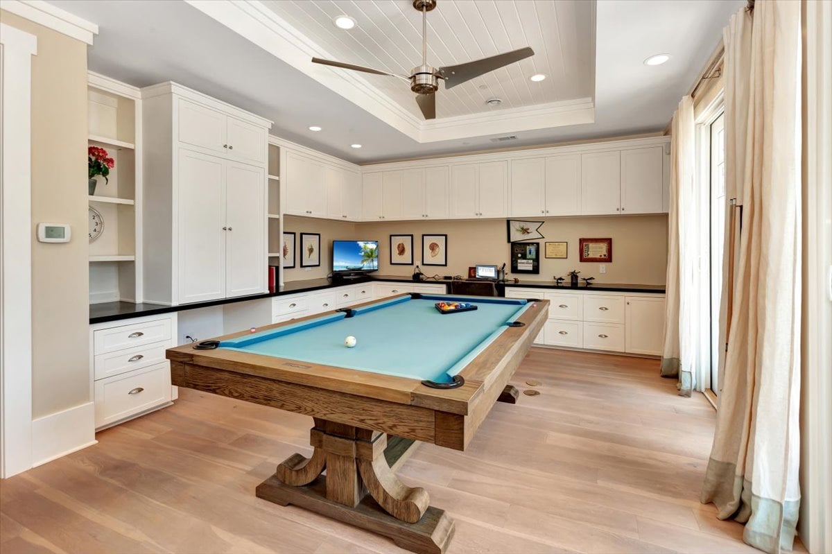 57 Savona Walk