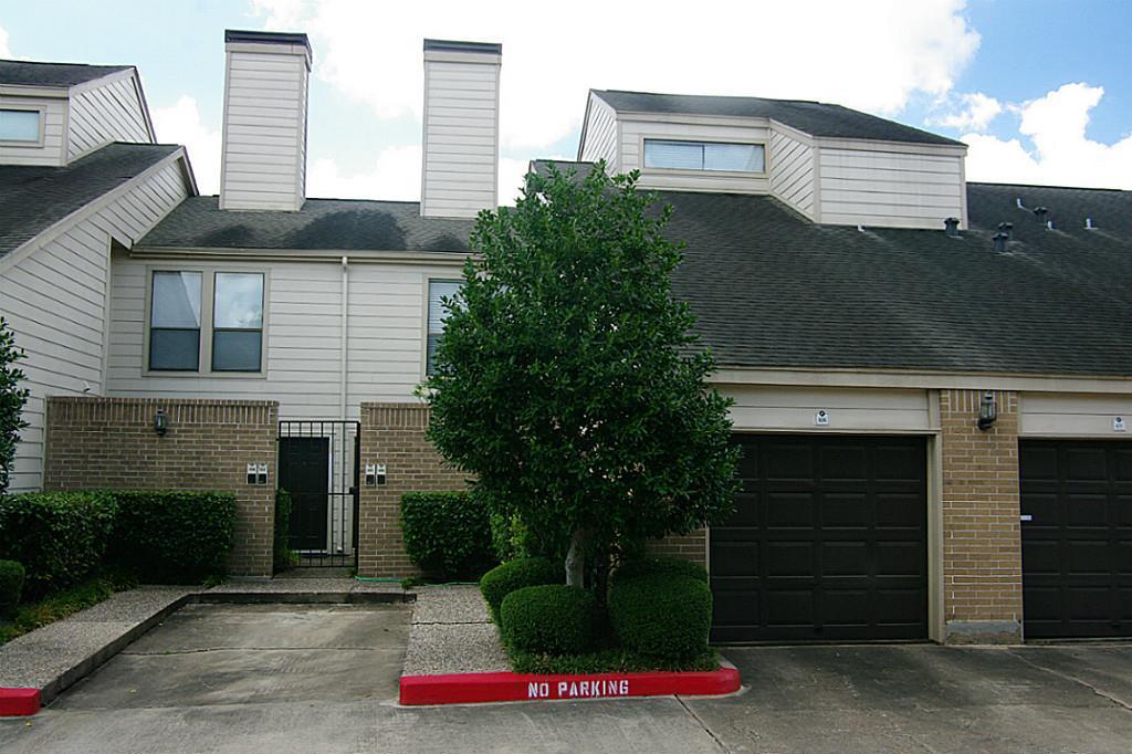 2277 S Kirkwood Rd, #606