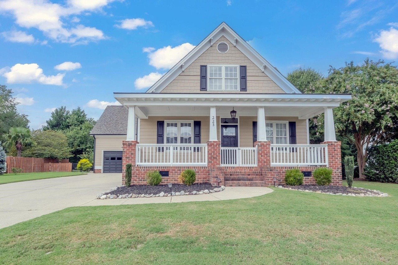 223 Kintyre Dr